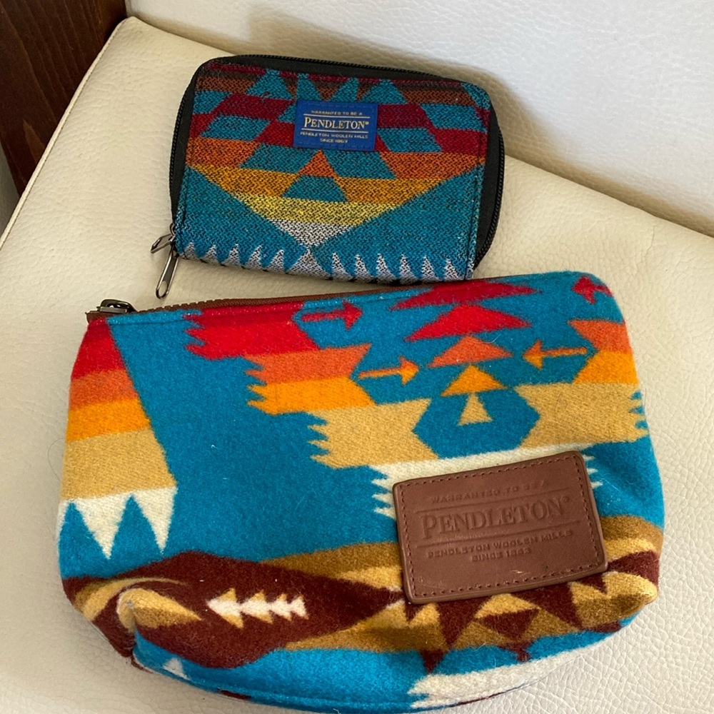 Pendleton Make Up Bag & Wallet - image 1